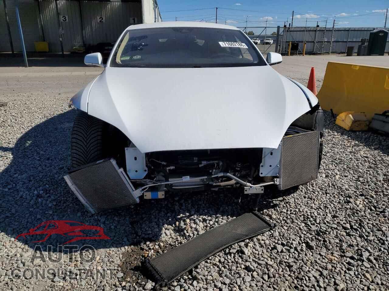 TESLA MODEL S 2016 - 5YJSA1E17GF162281