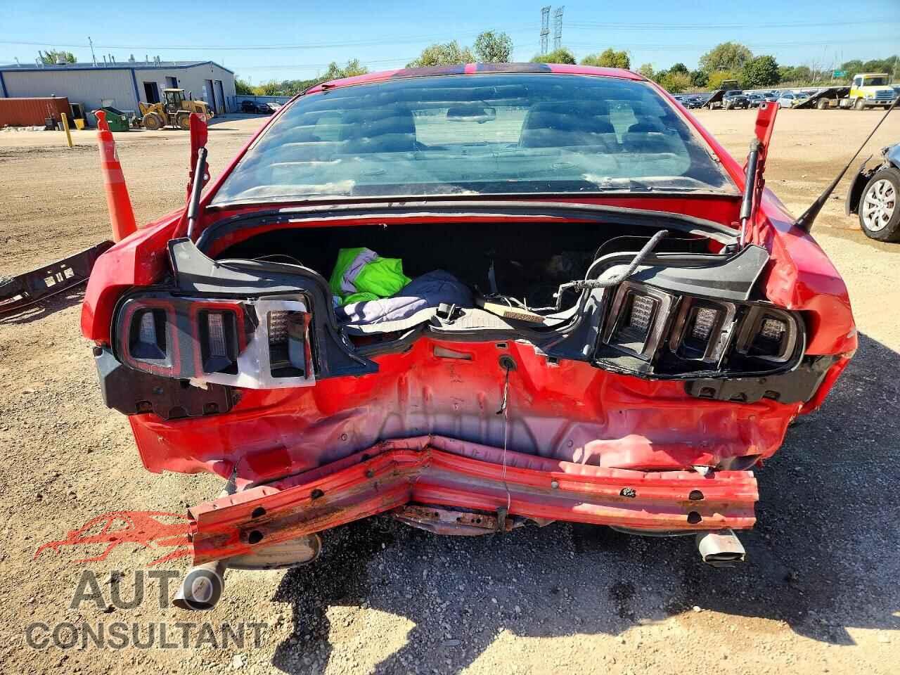 FORD MUSTANG 2014 - 1ZVBP8AM4E5283465