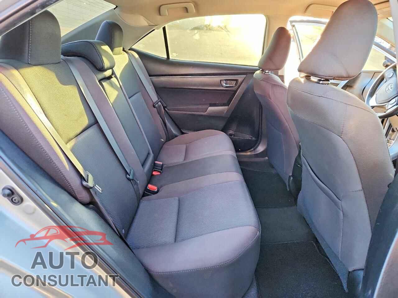 TOYOTA COROLLA 2017 - 5YFBURHEXHP726936