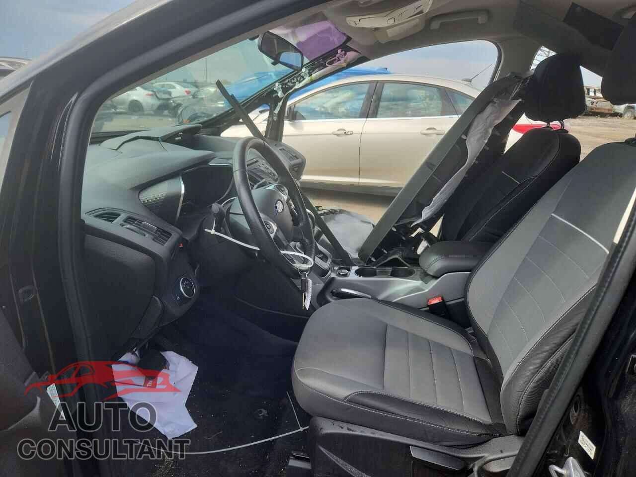 FORD CMAX 2015 - 1FADP5AU6FL111208