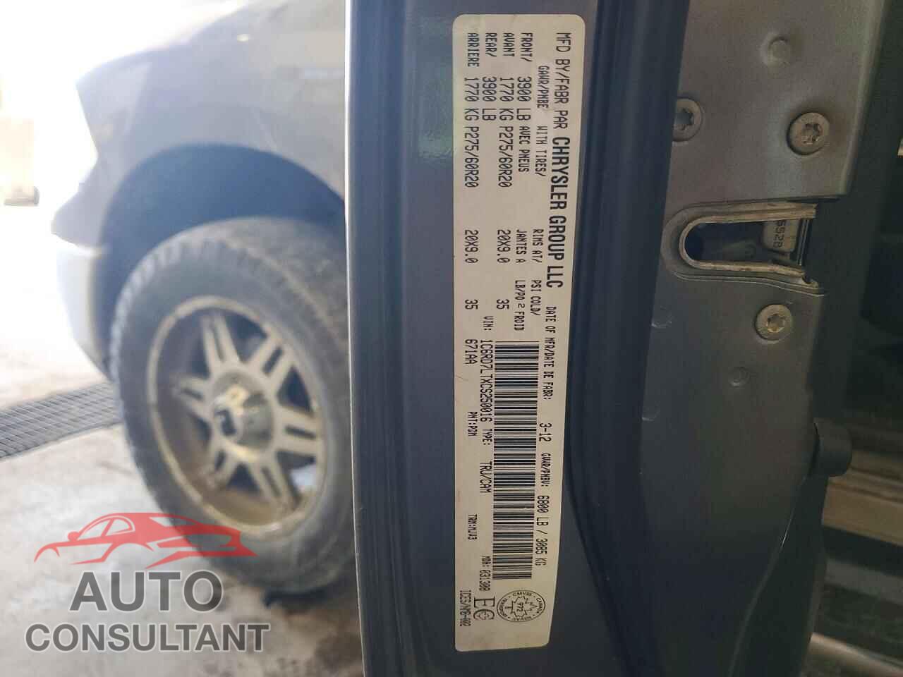 DODGE RAM 1500 2012 - 1C6RD7LTXCS250016
