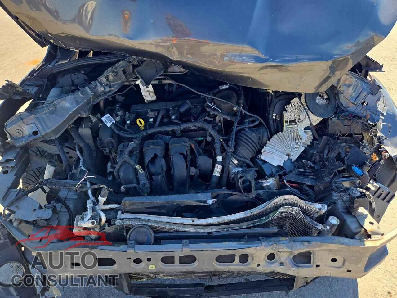 FORD FOCUS 2016 - 1FADP3E2XGL249526