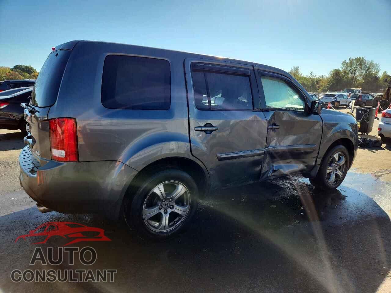 HONDA PILOT 2012 - 5FNYF4H58CB042320