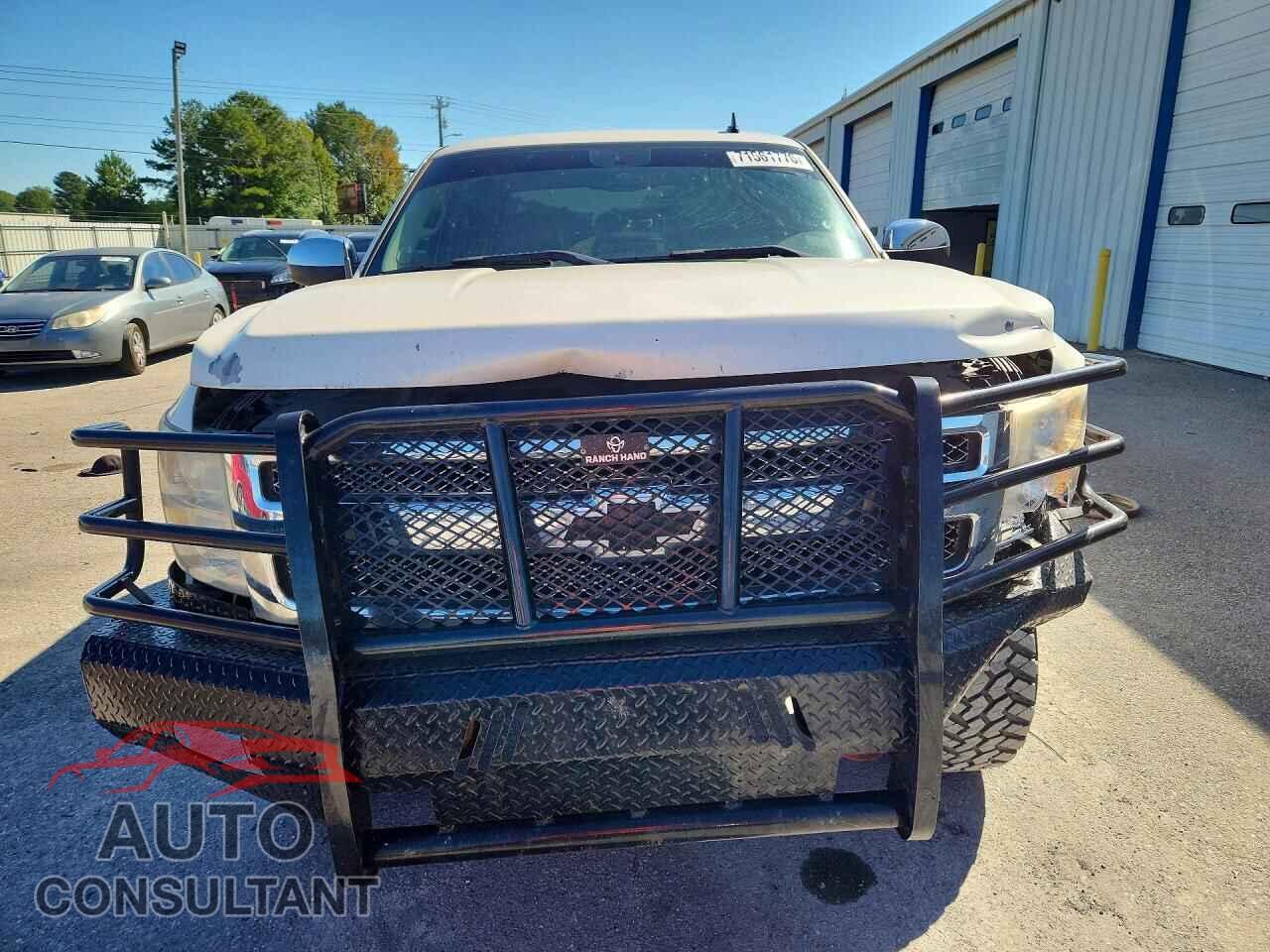 CHEVROLET SILVERADO 2013 - 3GCPCSE05DG150357