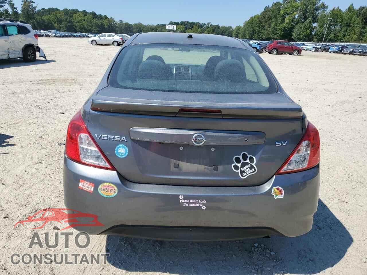 NISSAN VERSA 2019 - 3N1CN7AP3KL825641
