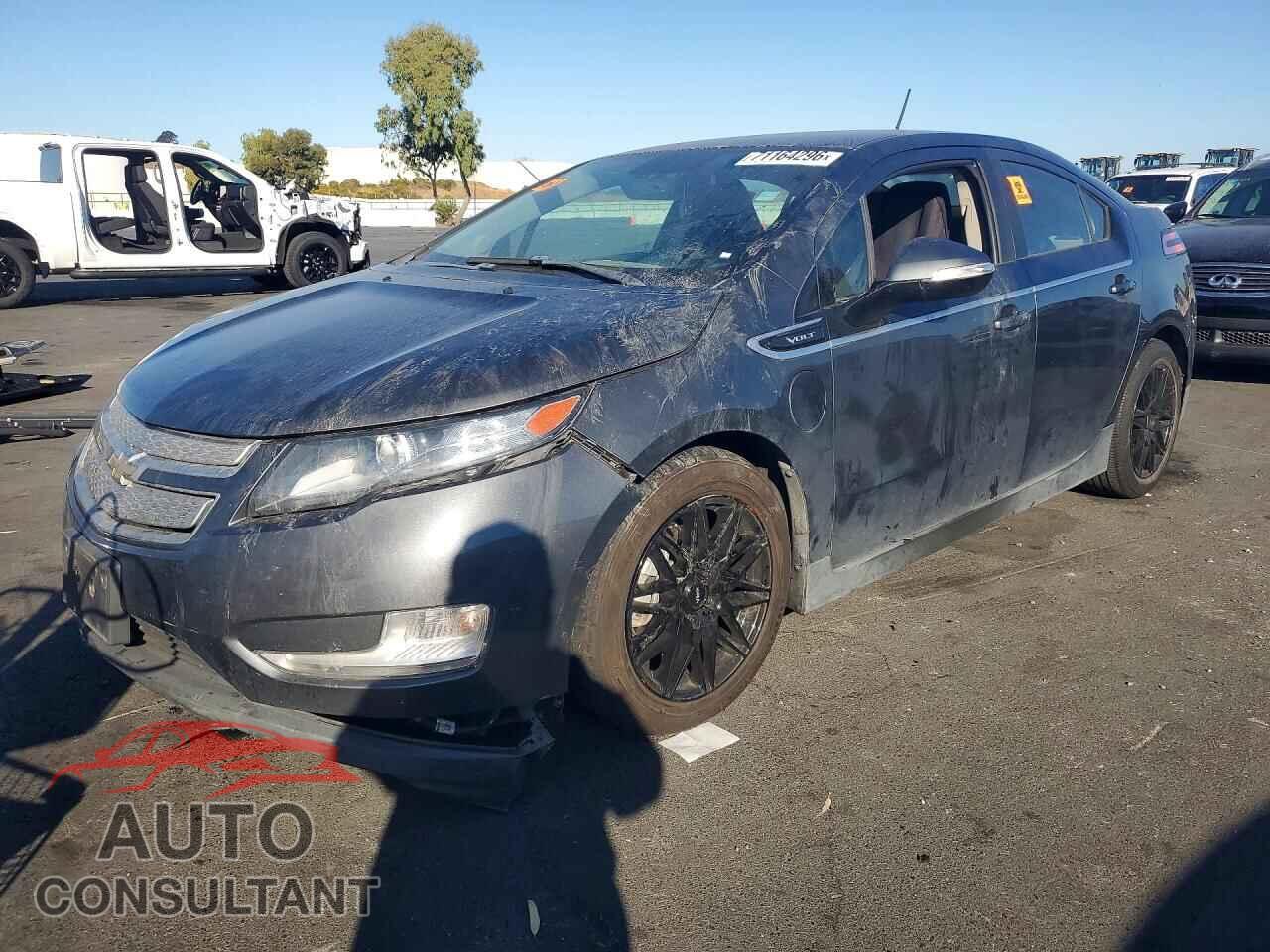 CHEVROLET VOLT 2013 - 1G1RE6E48DU138030
