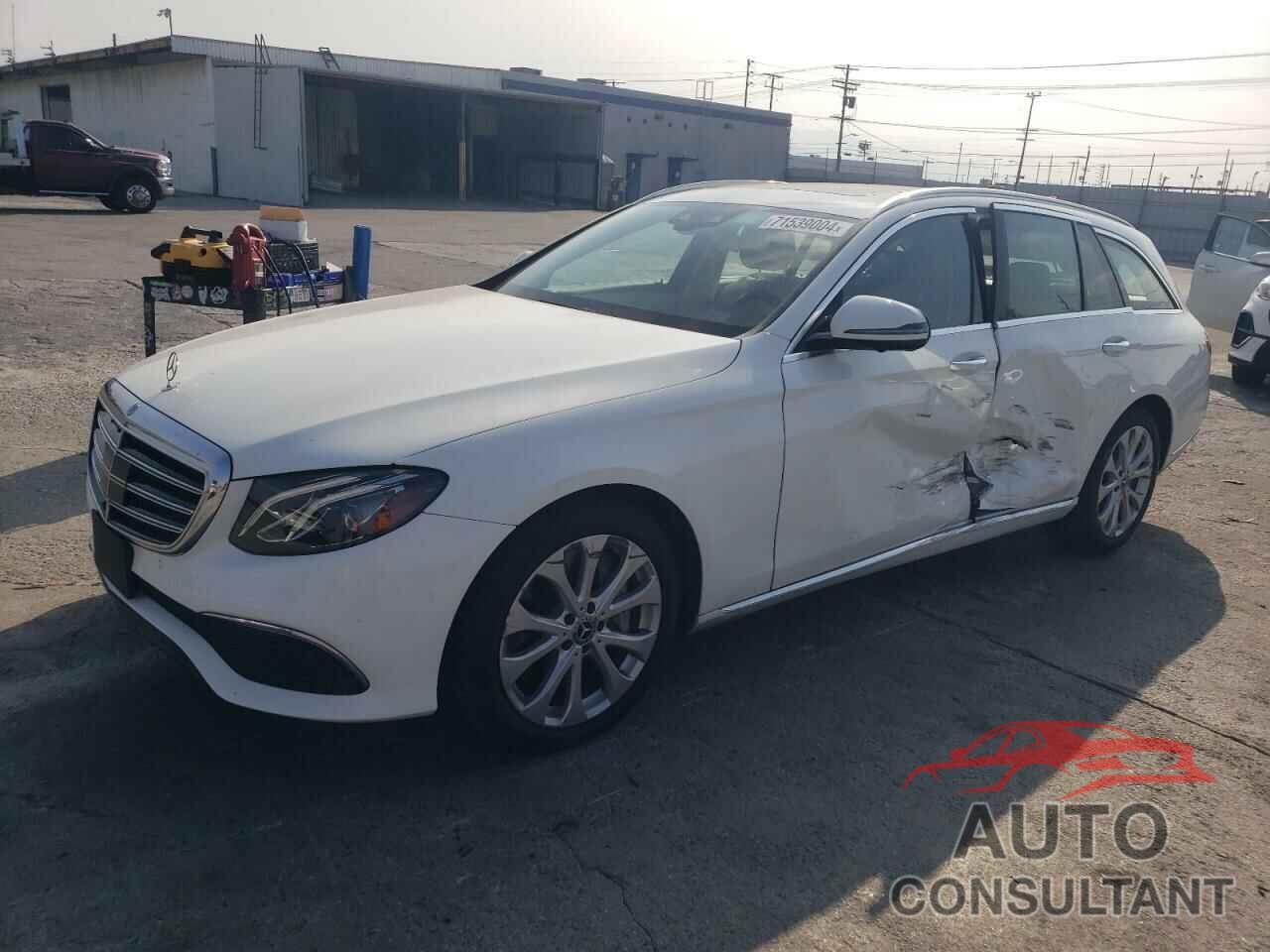 MERCEDES-BENZ E-CLASS 2019 - WDDZH6JB7KA622617