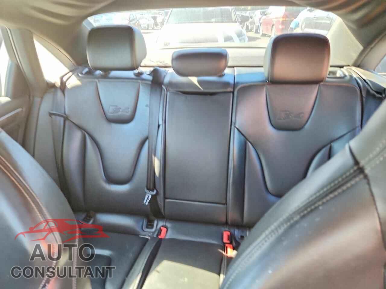 AUDI S4/RS4 2012 - WAUBGAFL2CA081199
