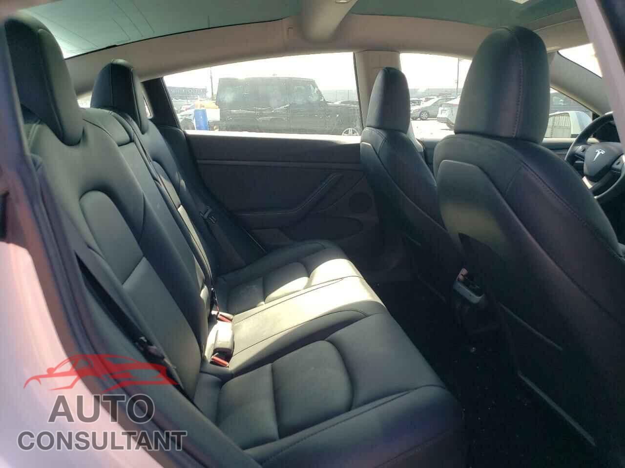 TESLA MODEL 3 2023 - 5YJ3E1EA5PF578497