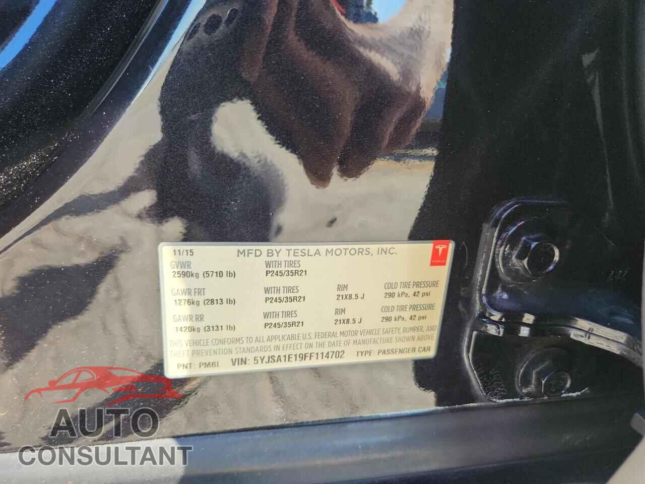 TESLA MODEL S 2015 - 5YJSA1E19FF114702