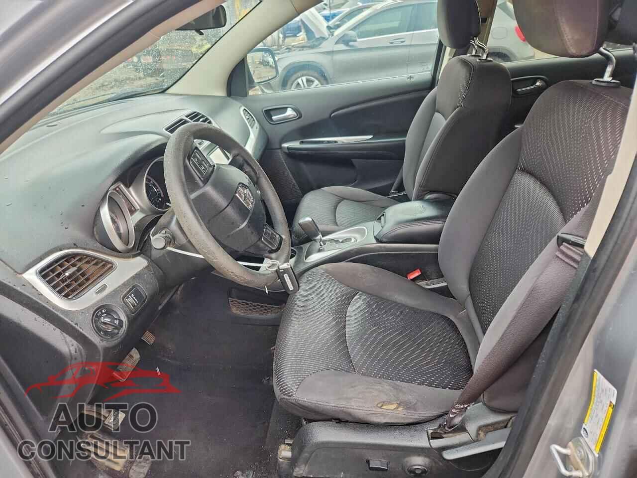 DODGE JOURNEY 2015 - 3C4PDCBG3FT664075