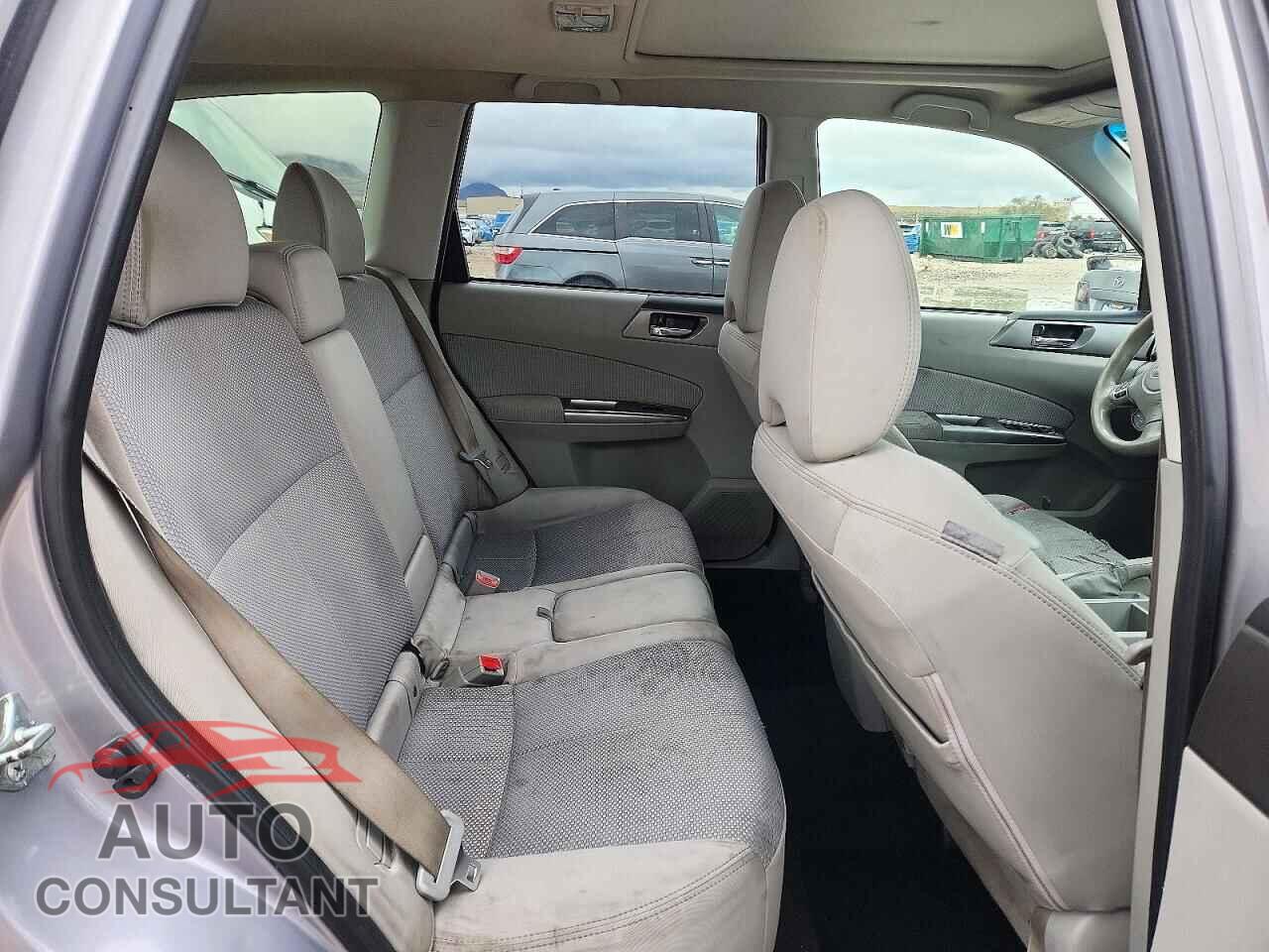 SUBARU FORESTER 2011 - JF2SHBDC9BH740170