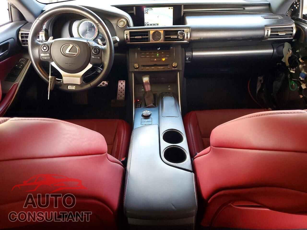 LEXUS IS 2015 - JTHBF1D29F5053721