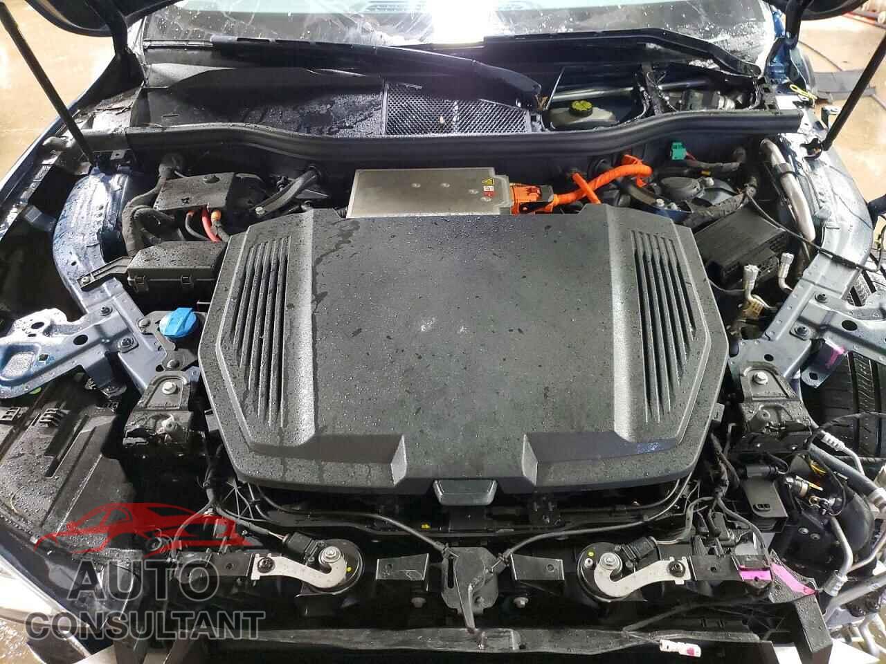 AUDI E-TRON 2019 - WA1LAAGE9KB024851