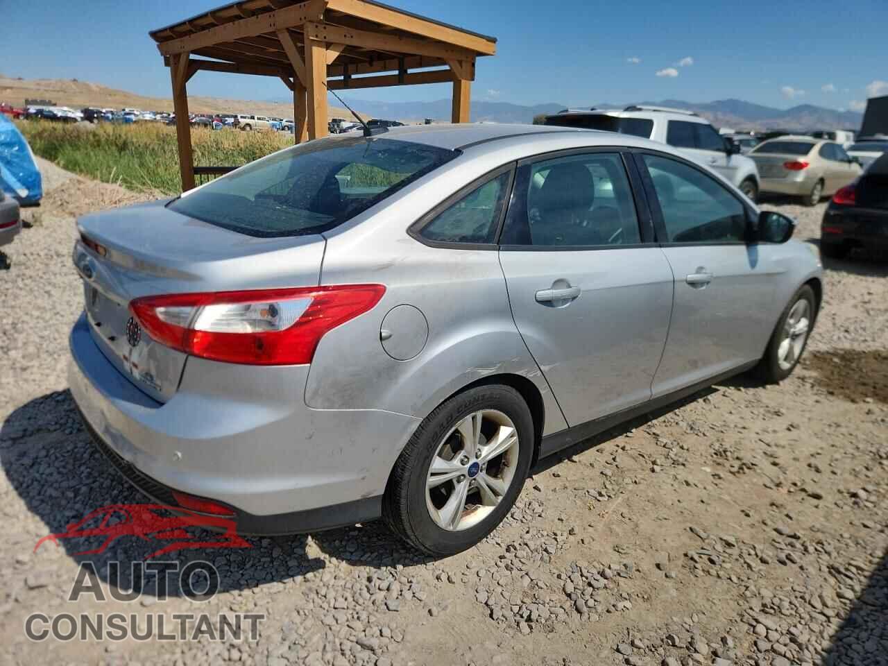 FORD FOCUS 2014 - 1FADP3F22EL442250
