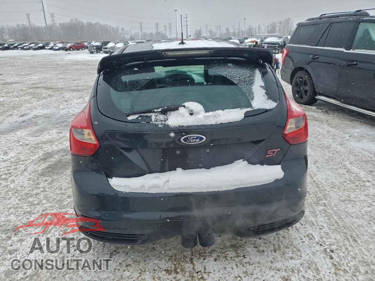 FORD FOCUS 2014 - 1FADP3L97EL207098