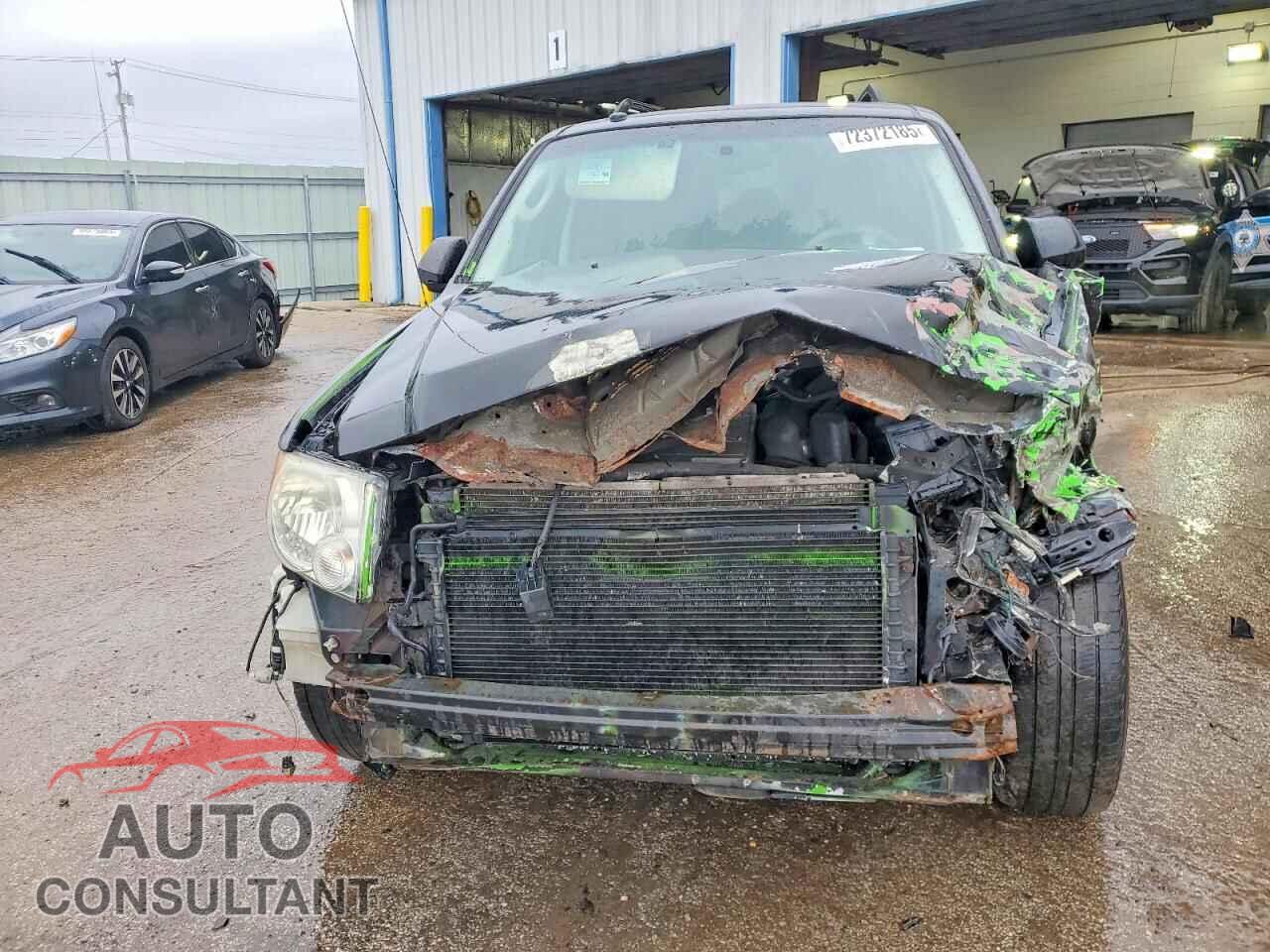 FORD ESCAPE 2011 - 1FMCU5K32BKA45112