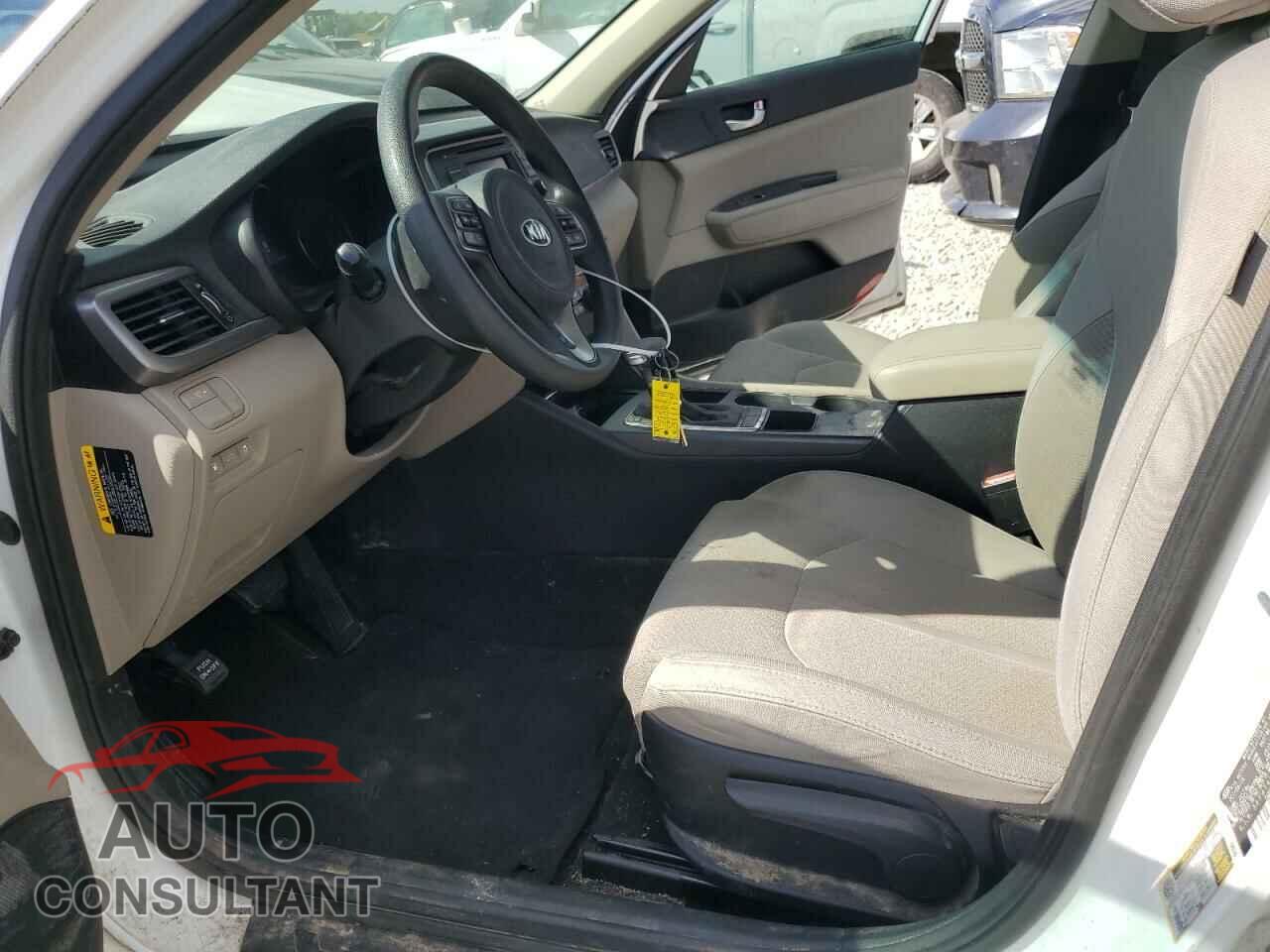 KIA OPTIMA 2017 - 5XXGT4L32HG127393