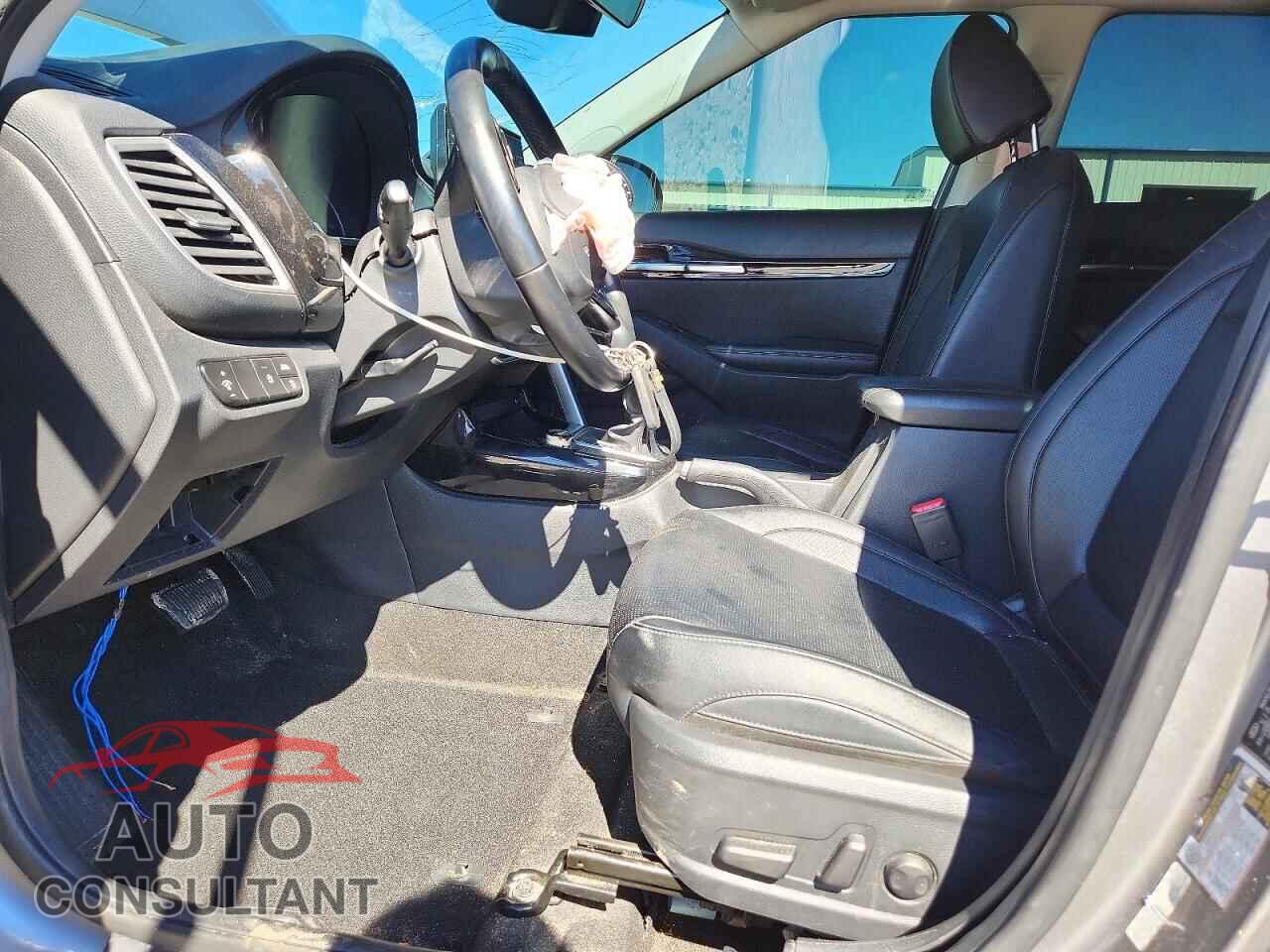 KIA SELTOS 2021 - KNDERCAA1M7056174