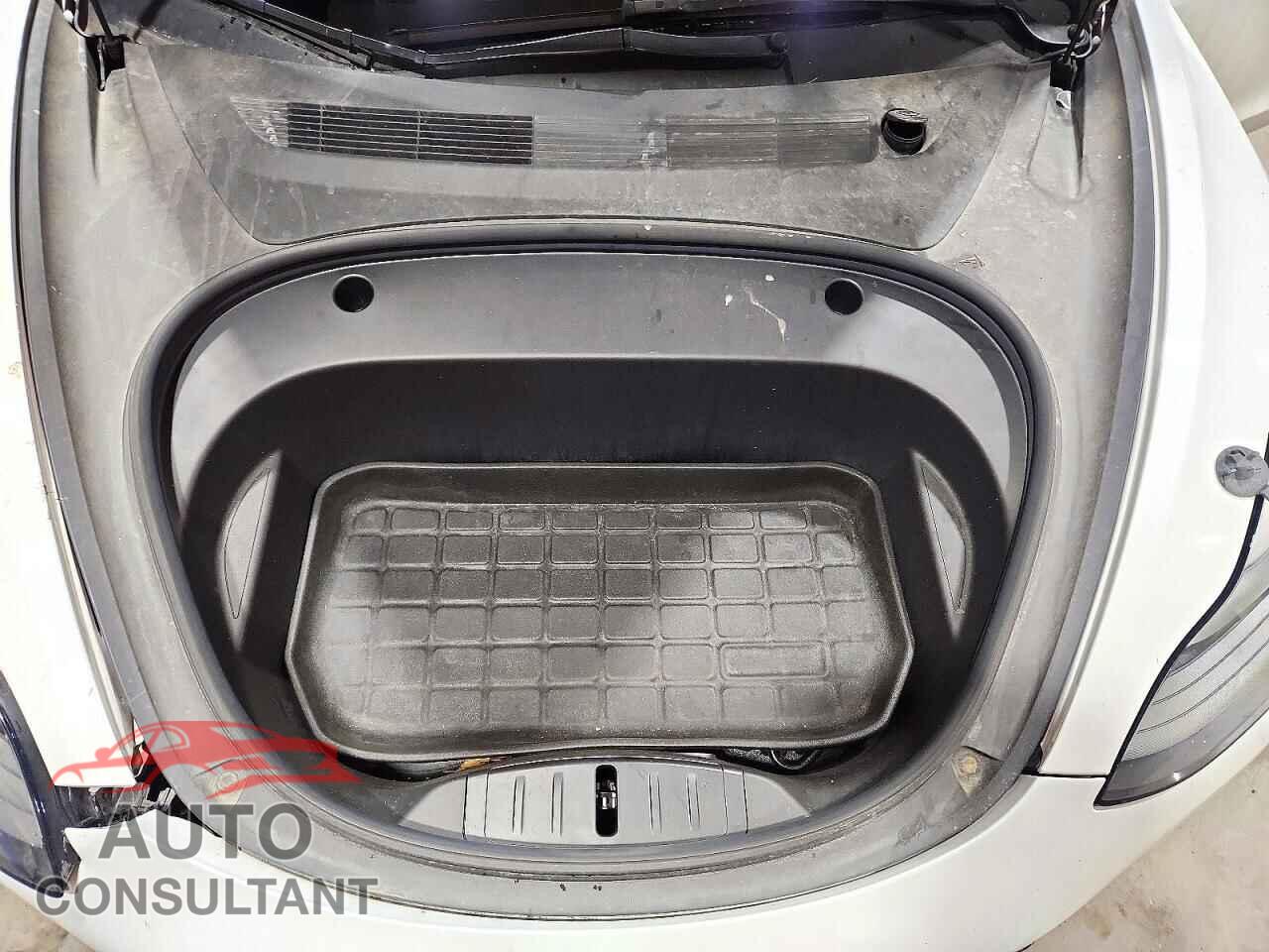 TESLA MODEL 3 2023 - 5YJ3E1EB1PF392609