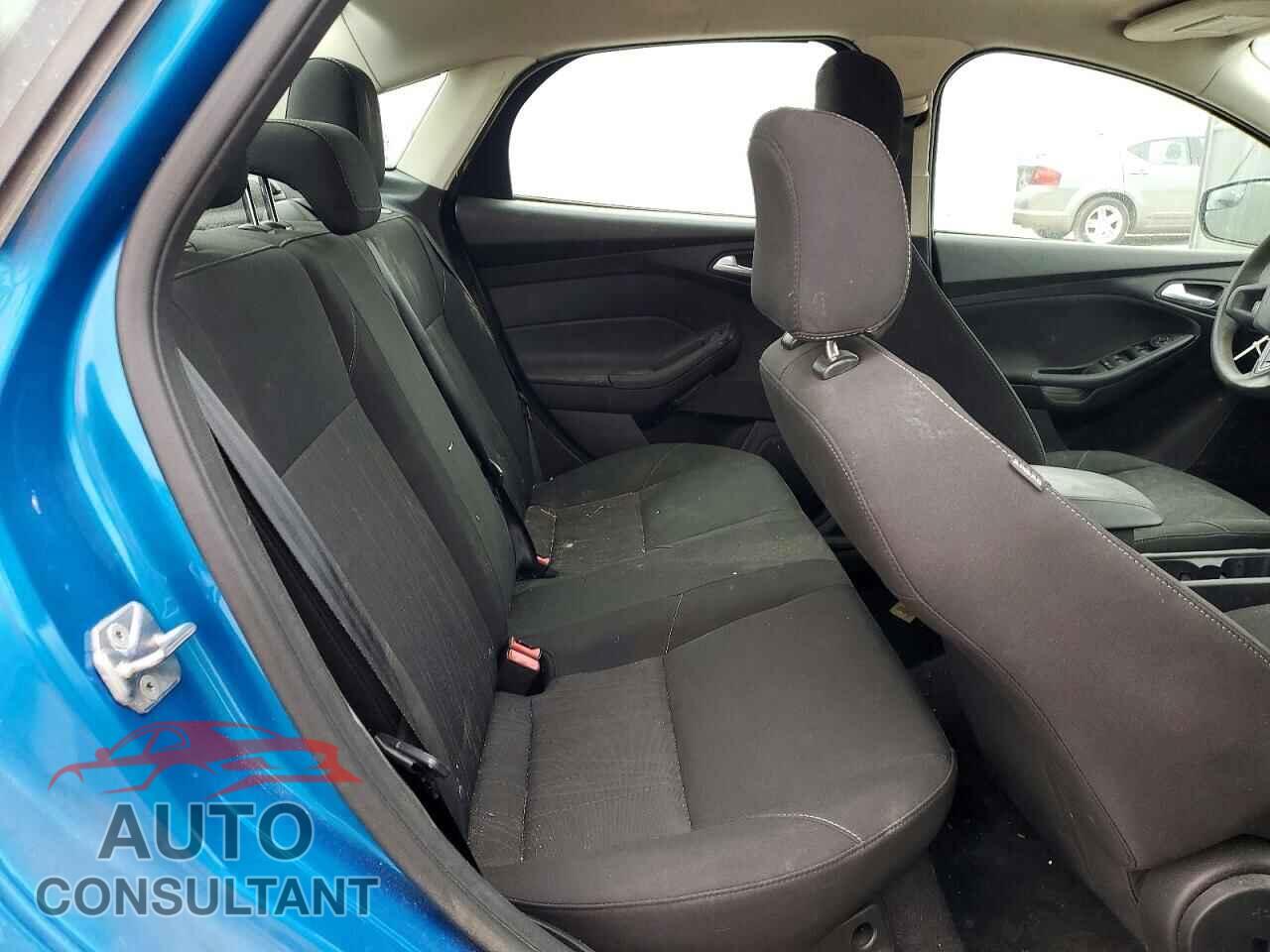 FORD FOCUS 2017 - 1FADP3FE5HL214127