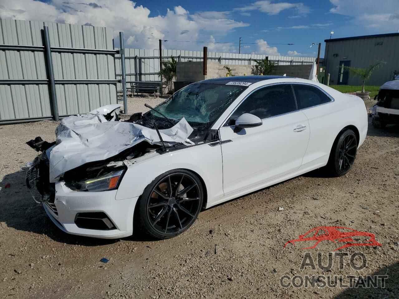 AUDI A5 2018 - WAUNNAF51JA103047