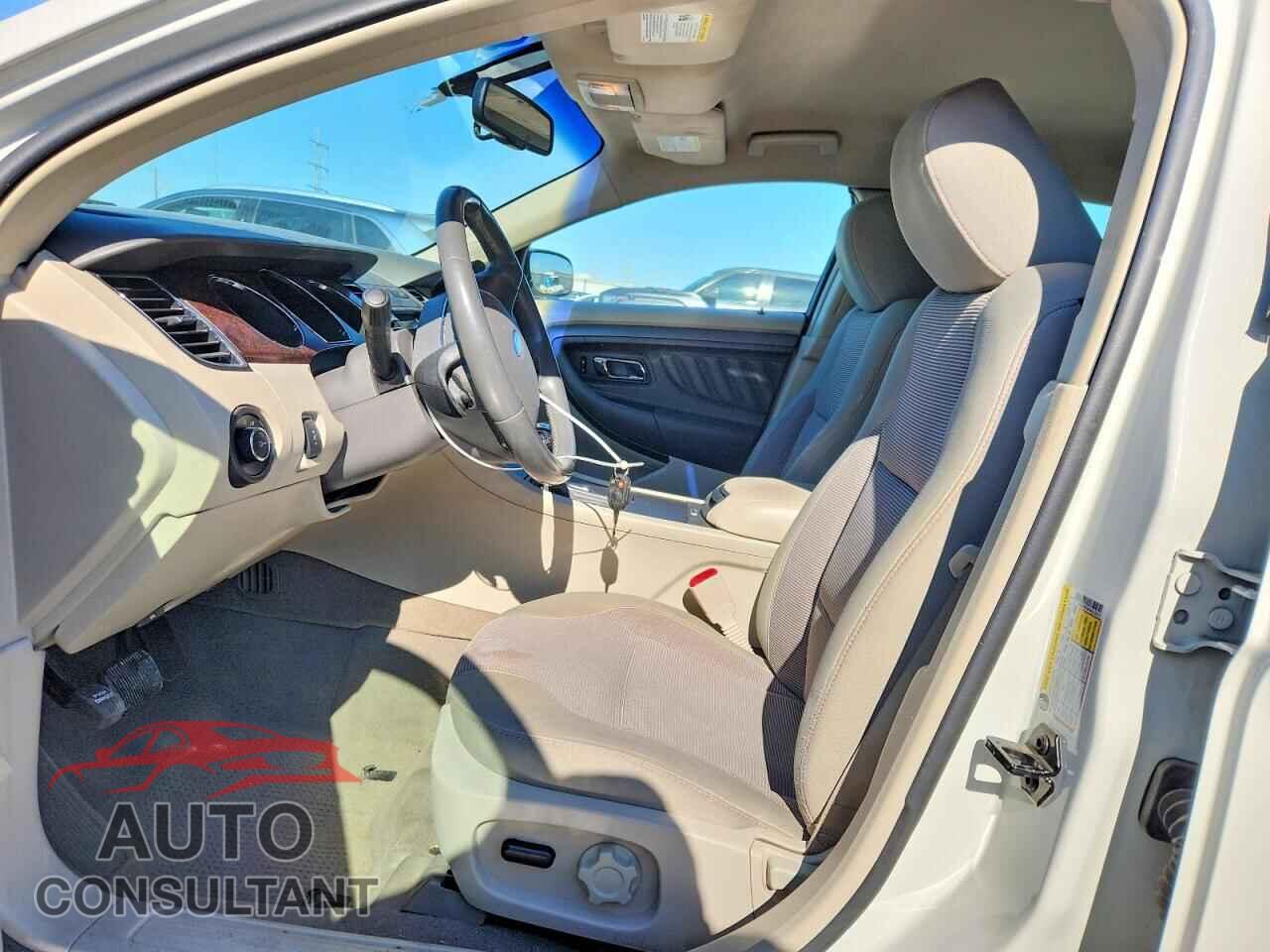 FORD TAURUS 2010 - 1FAHP2EW4AG129137