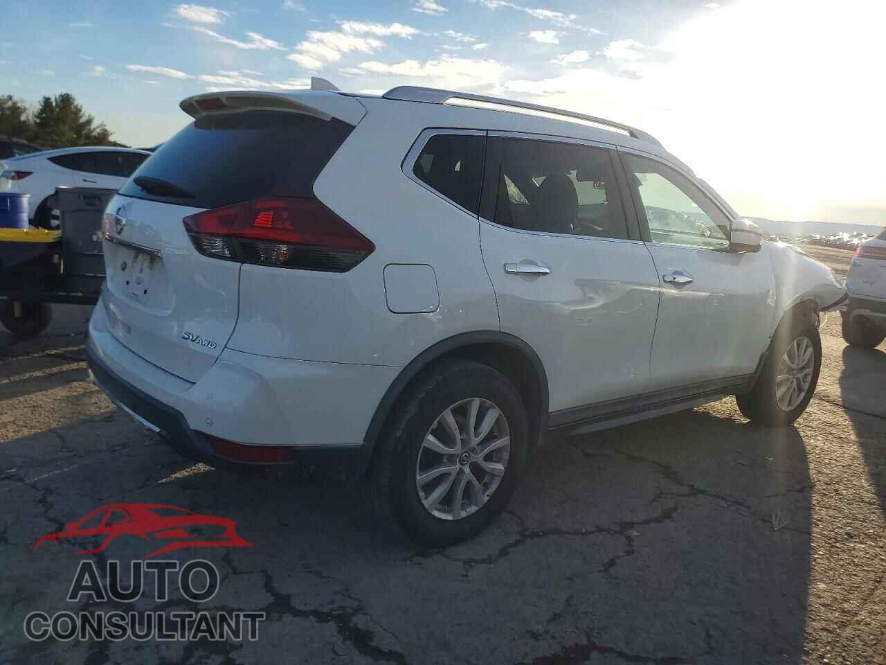 NISSAN ROGUE 2020 - KNMAT2MV8LP528491