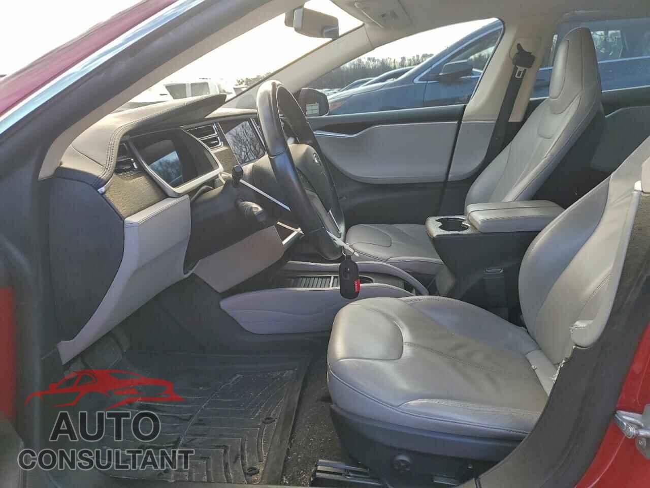 TESLA MODEL S 2013 - 5YJSA1DN6DFP09413