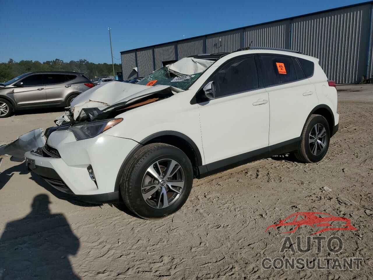 TOYOTA RAV4 2017 - JTMWFREV8HJ106106