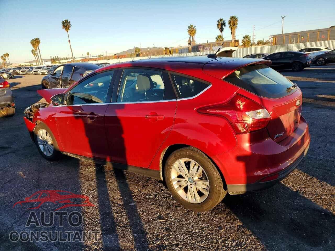 FORD FOCUS 2012 - 1FAHP3M27CL279256