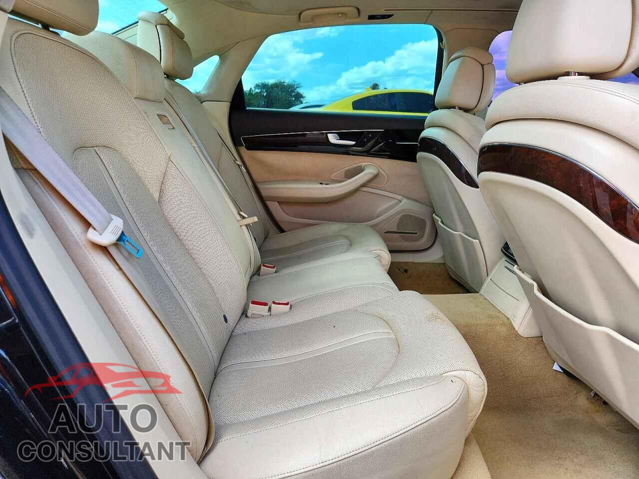 AUDI A8 2014 - WAURMAFD8EN005305