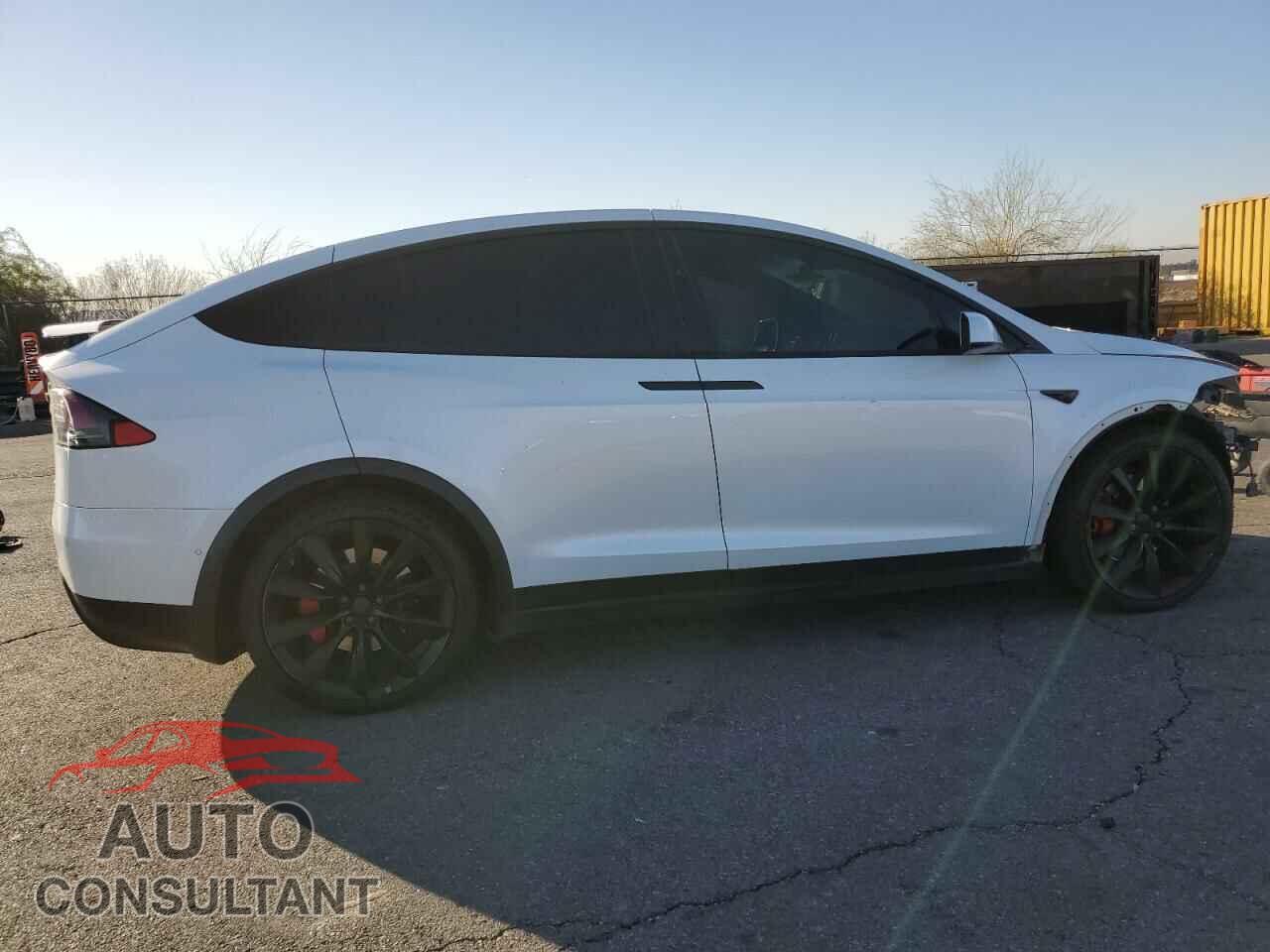 TESLA MODEL X 2017 - 5YJXCBE28HF054476