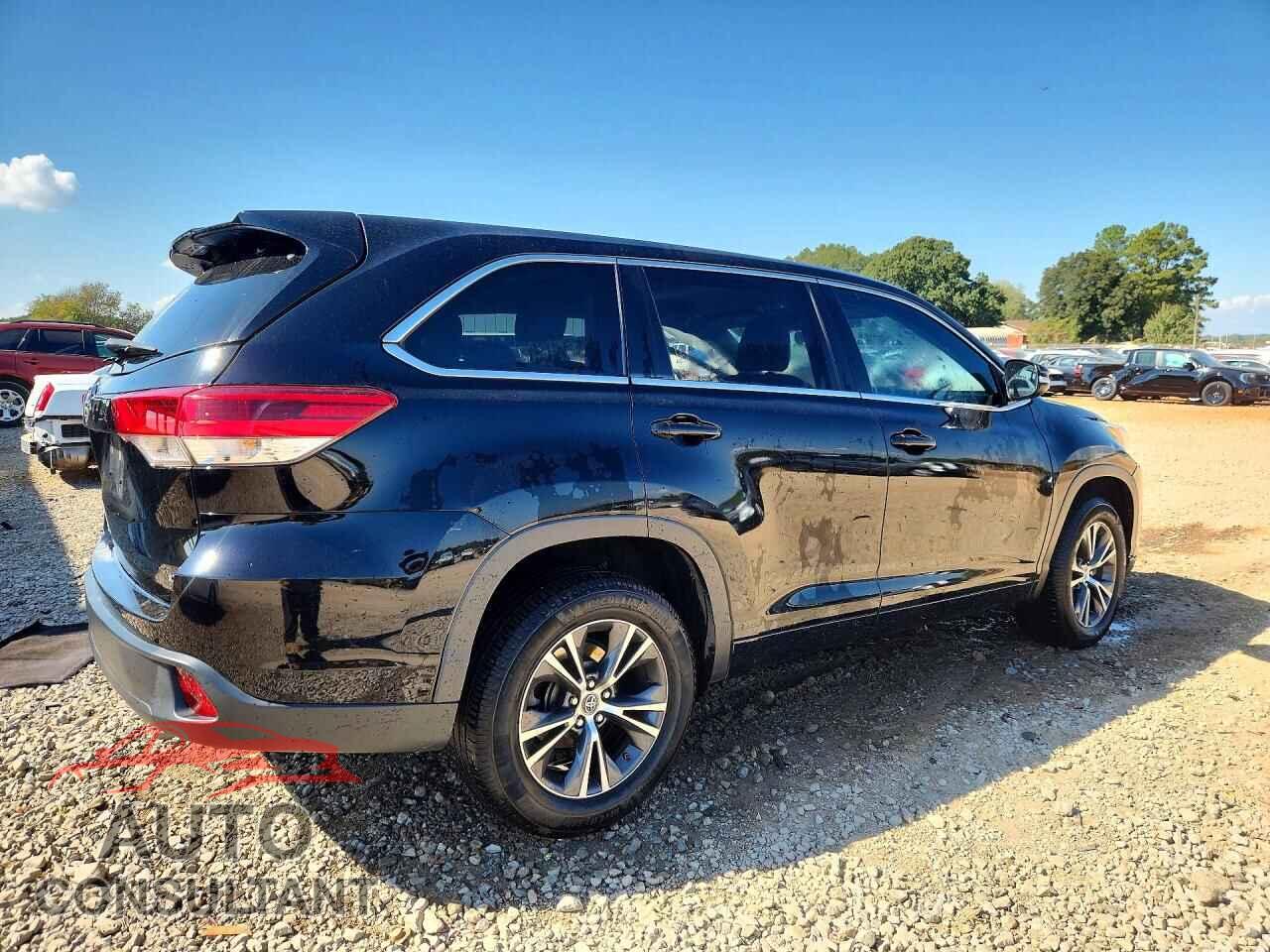 TOYOTA HIGHLANDER 2018 - 5TDZZRFH1JS258024