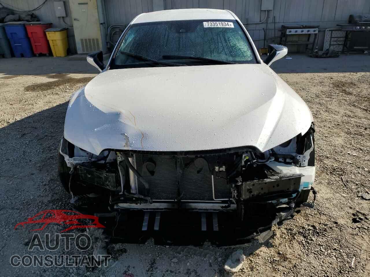 LEXUS IS 2021 - JTHAA1D26M5116331