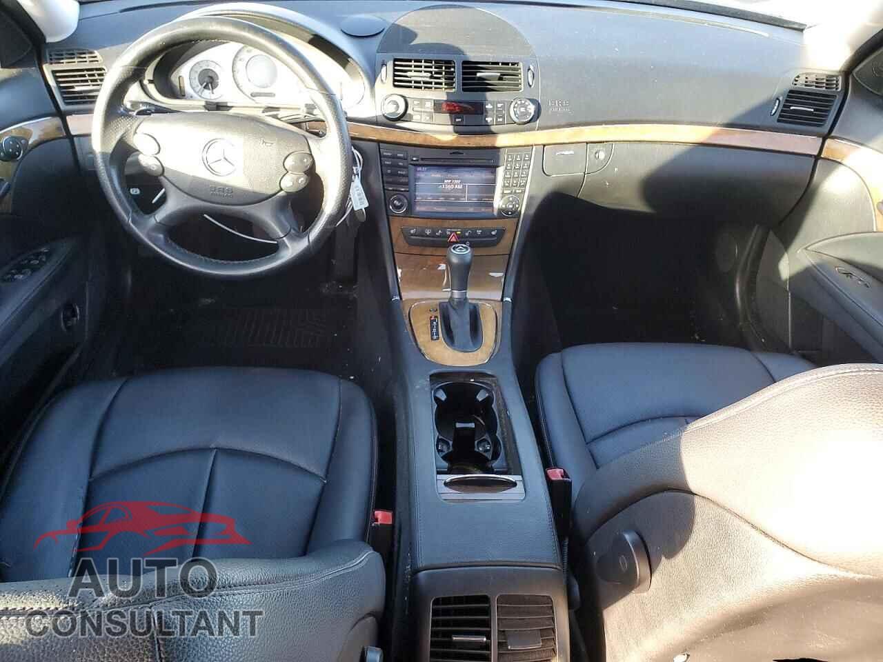 MERCEDES-BENZ E-CLASS 2009 - WDBUF87X89B374809