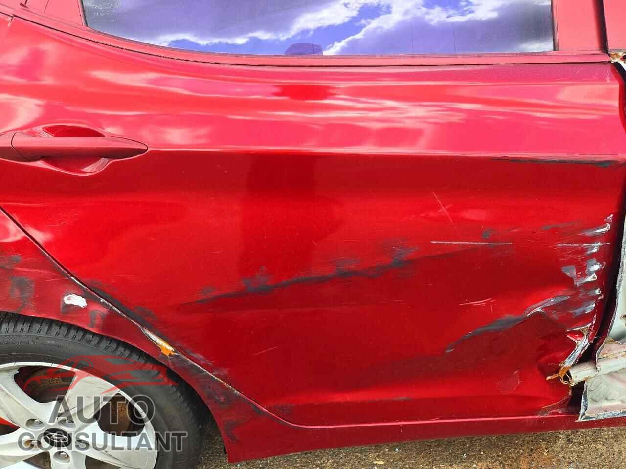 HYUNDAI ELANTRA 2011 - KMHDH4AE3BU090943