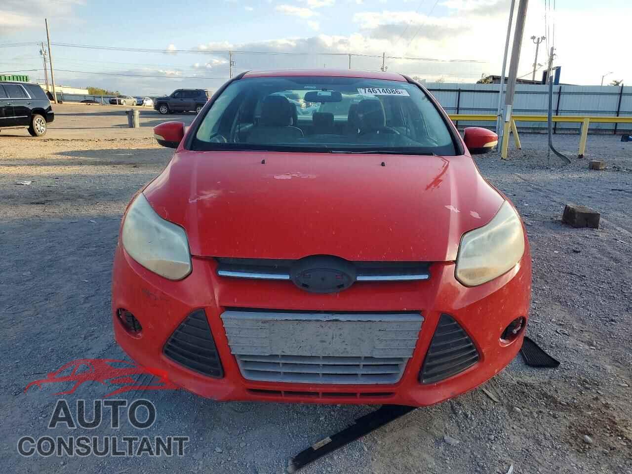 FORD FOCUS 2014 - 1FADP3F21EL184447