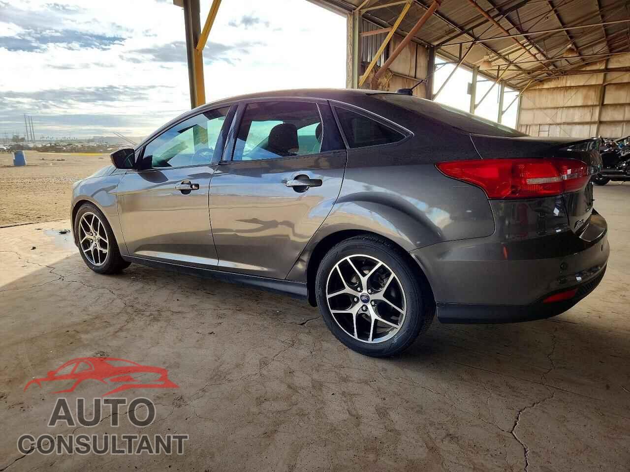 FORD FOCUS 2017 - 1FADP3H28HL228915