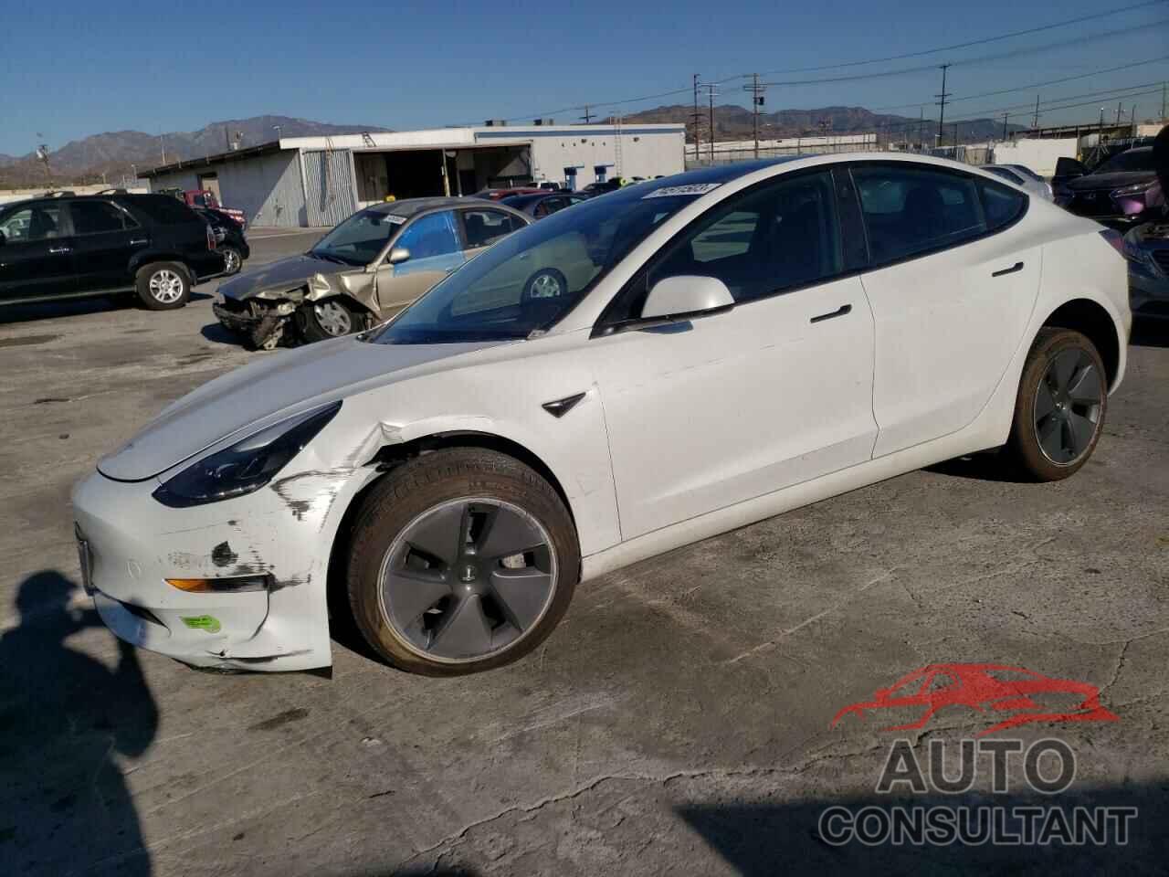 TESLA MODEL 3 2023 - 5YJ3E1EA5PF477931
