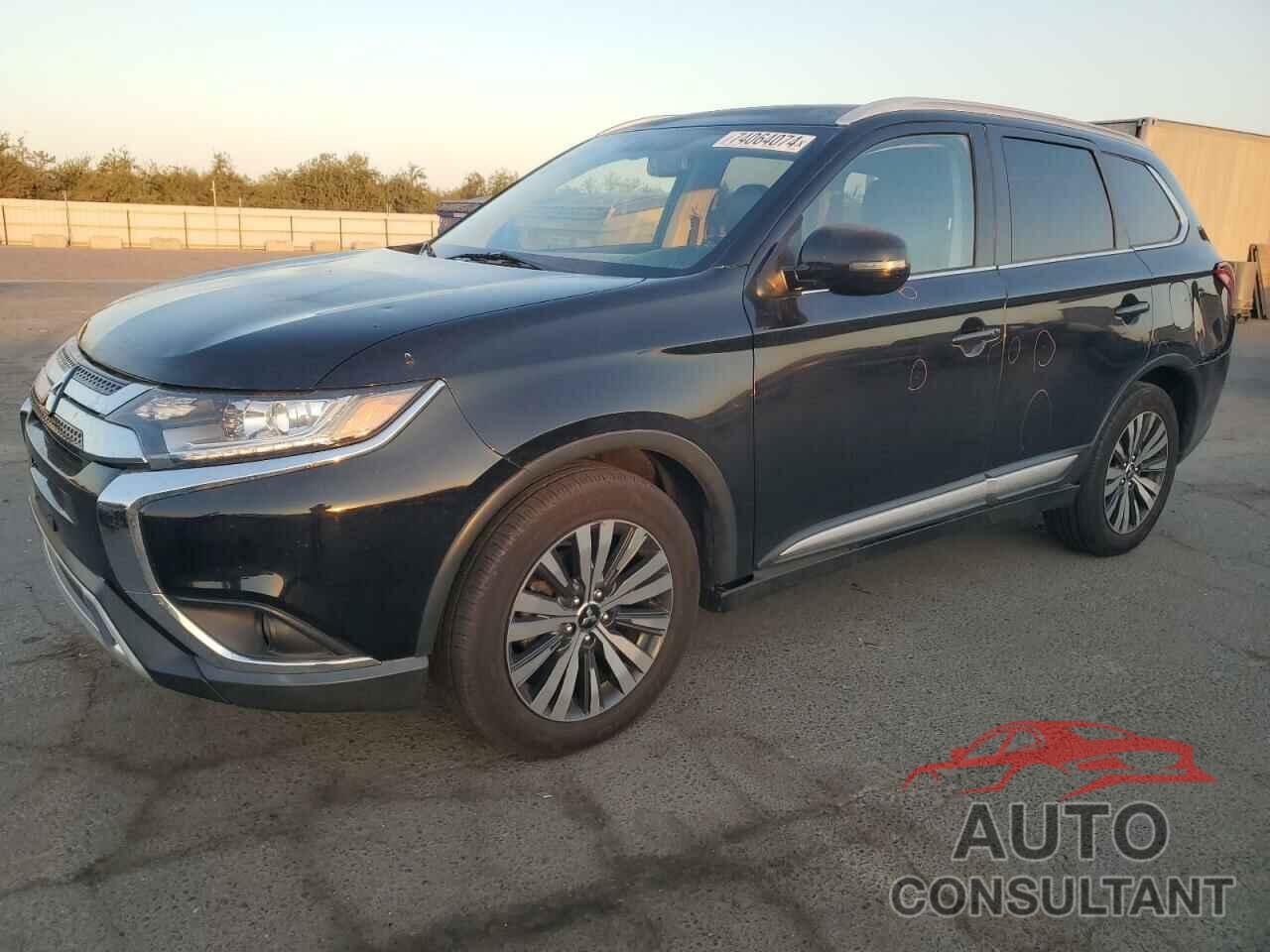 MITSUBISHI OUTLANDER 2019 - JA4AD3A35KZ038075