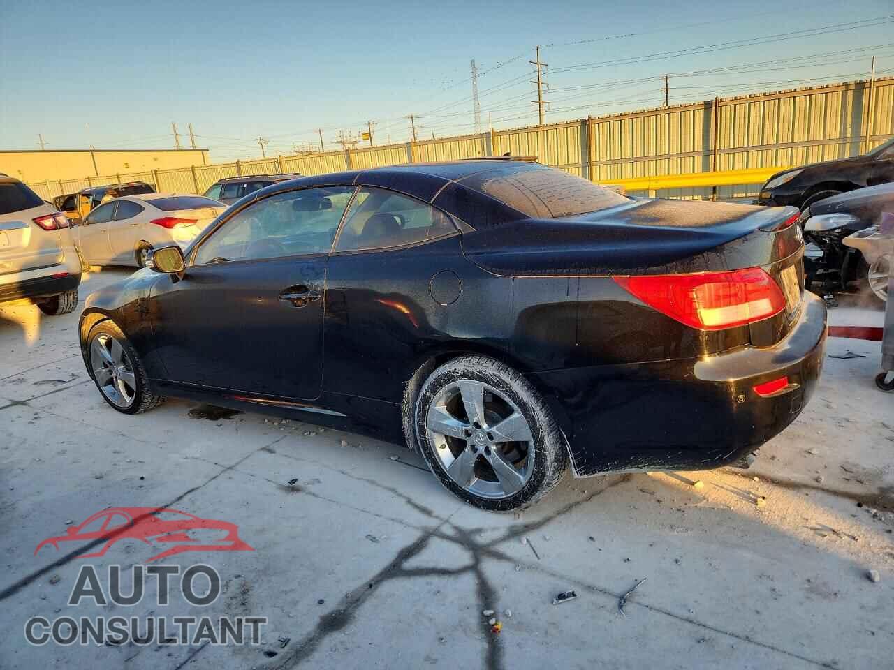 LEXUS IS 2011 - JTHFE2C21B2505426