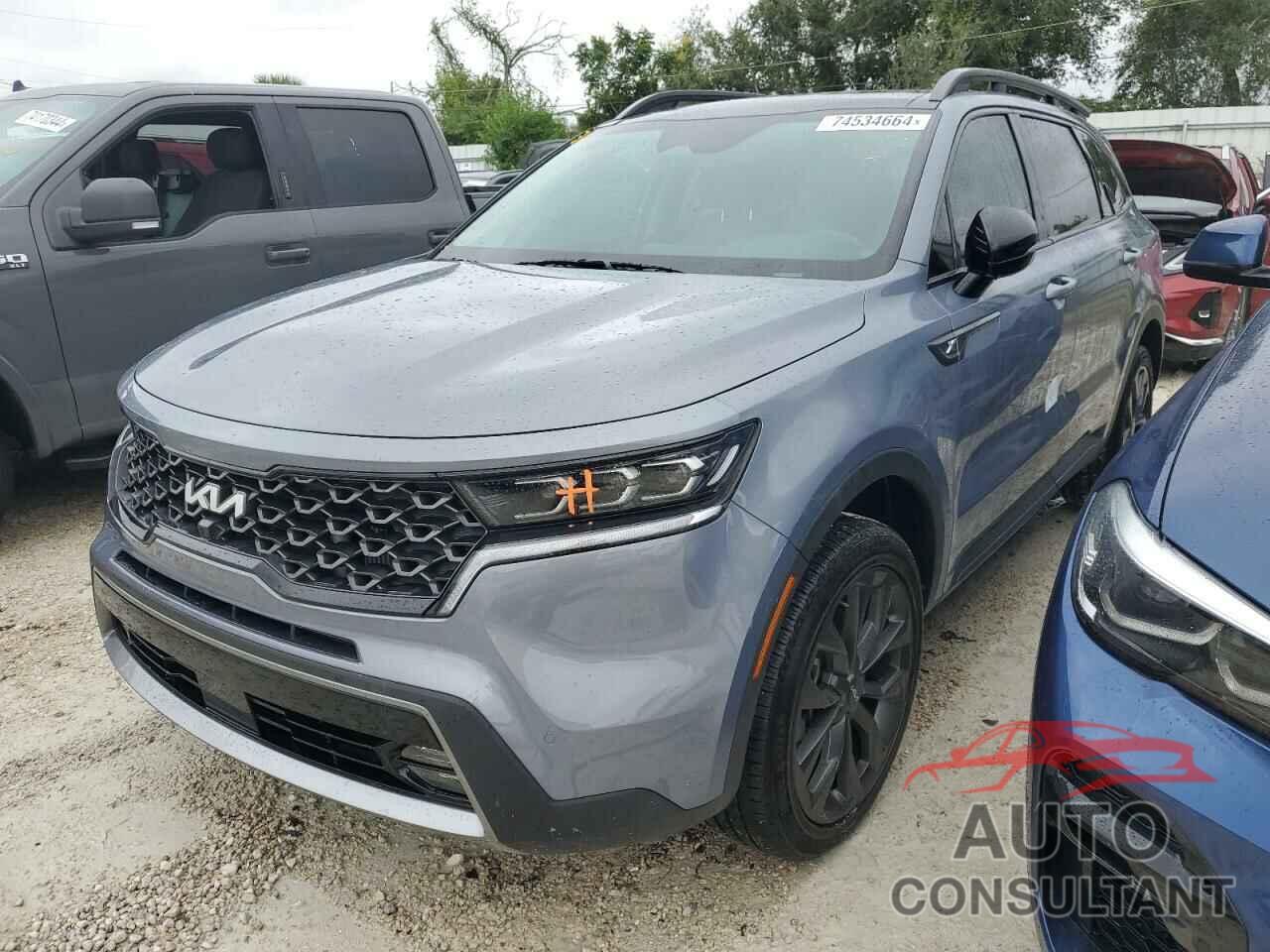 KIA SORENTO 2023 - 5XYRKDLF5PG218710