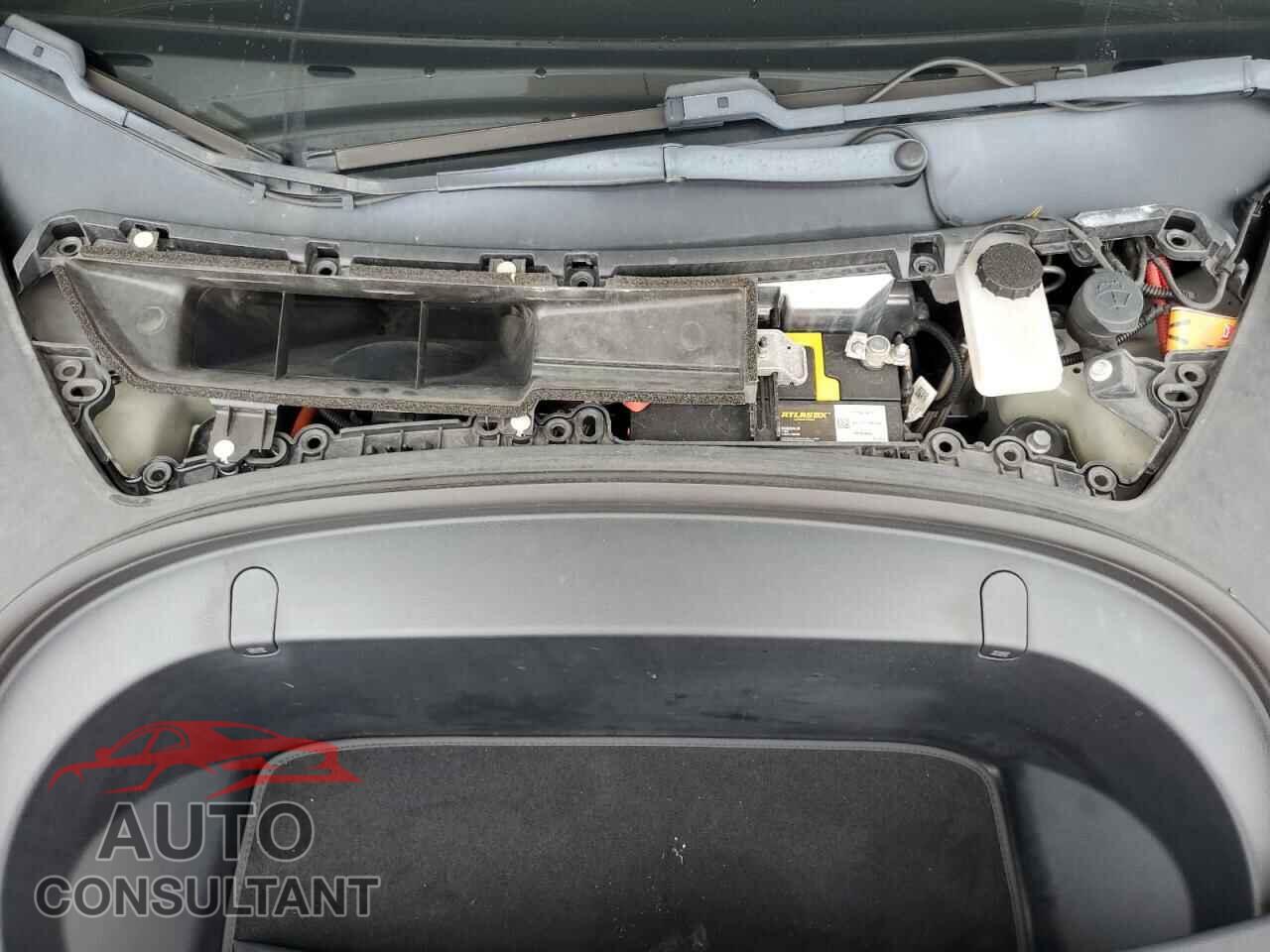 TESLA MODEL 3 2018 - 5YJ3E1EB2JF097963