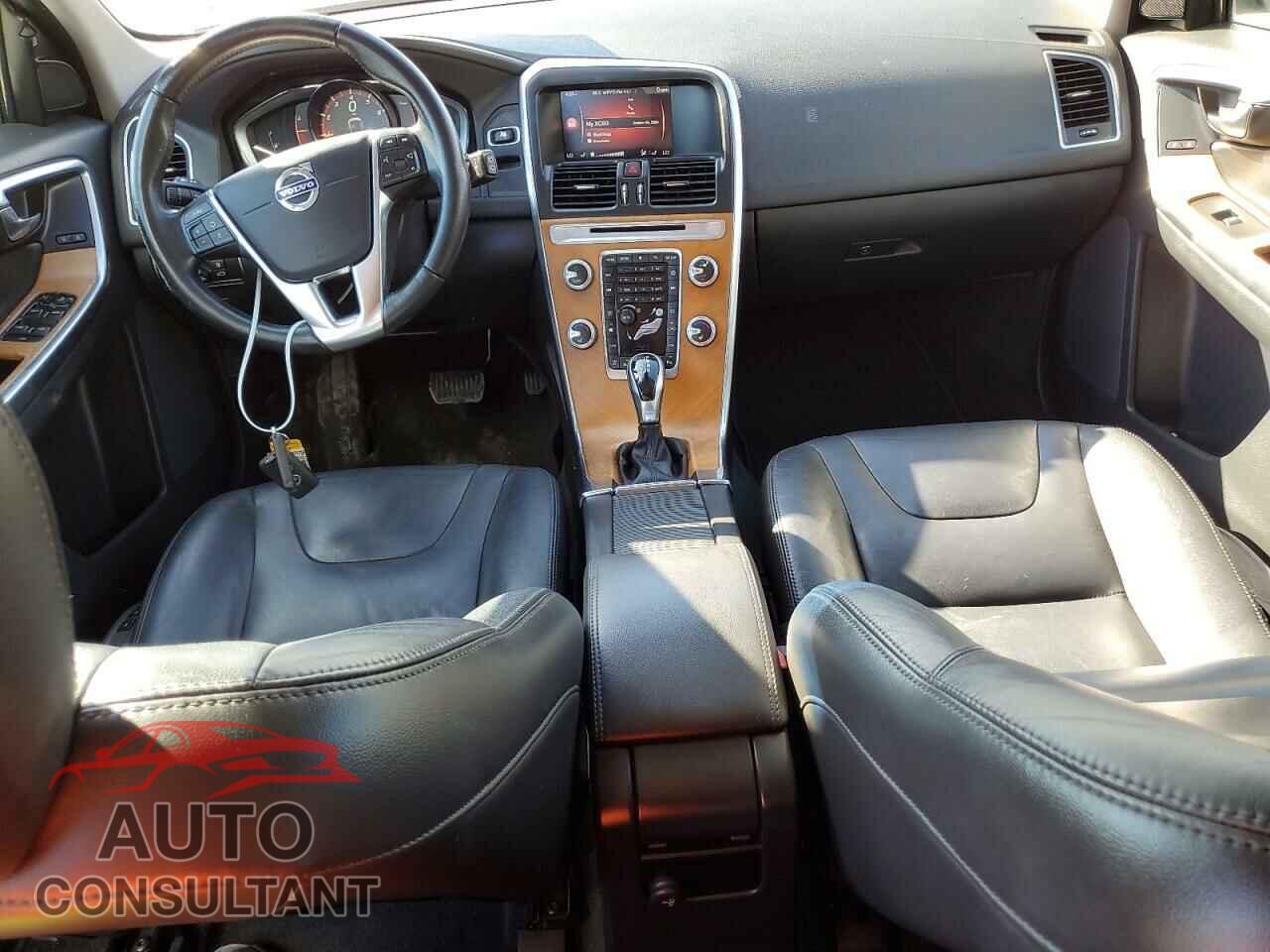 VOLVO XC60 2017 - YV440MDU2H2153966