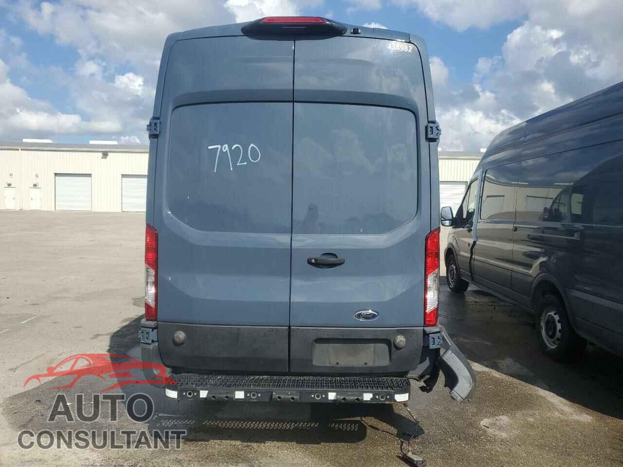 FORD TRANSIT 2020 - 1FTBR3X85LKA47920
