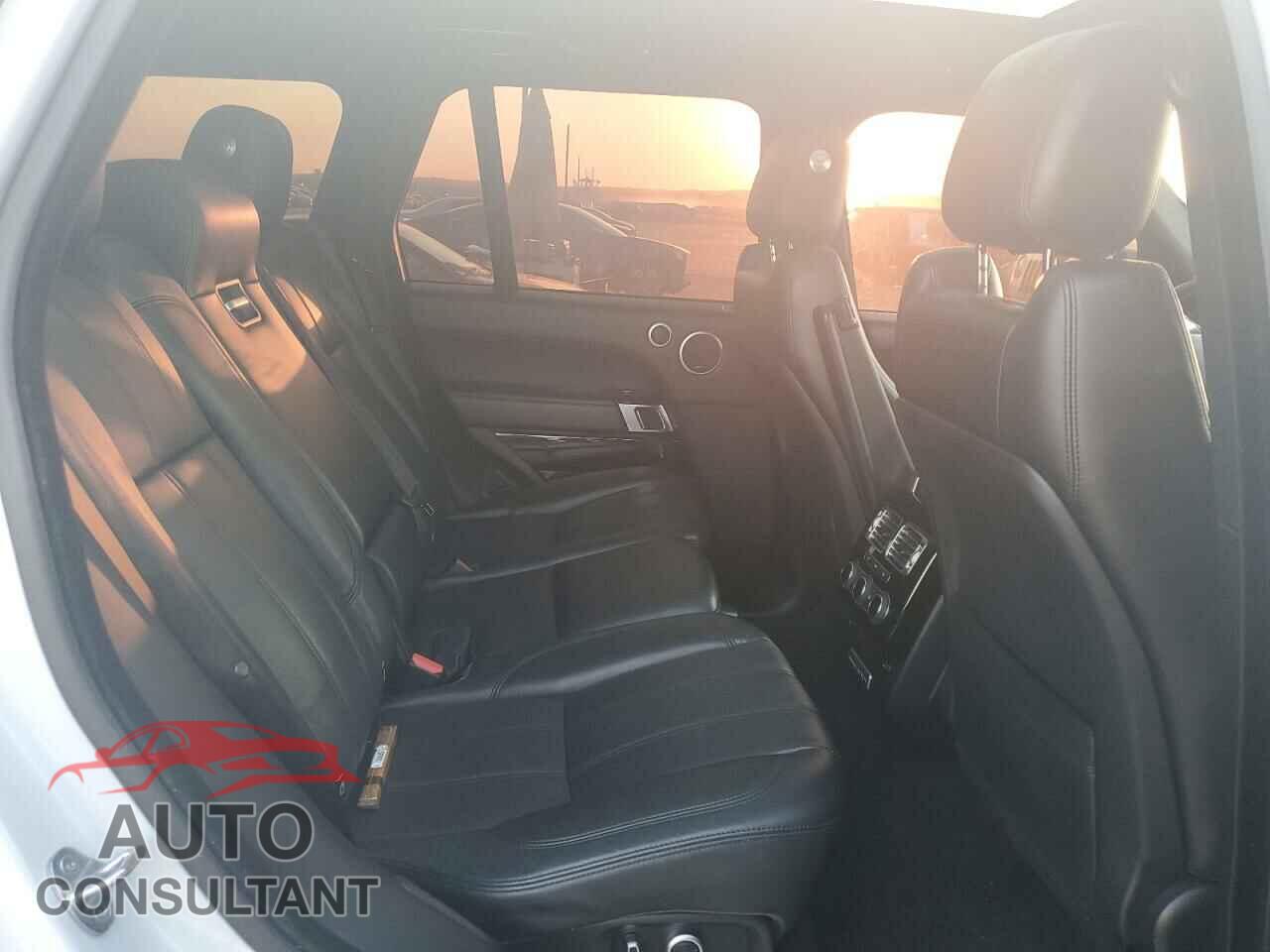LAND ROVER RANGEROVER 2016 - SALGS2VF6GA256528
