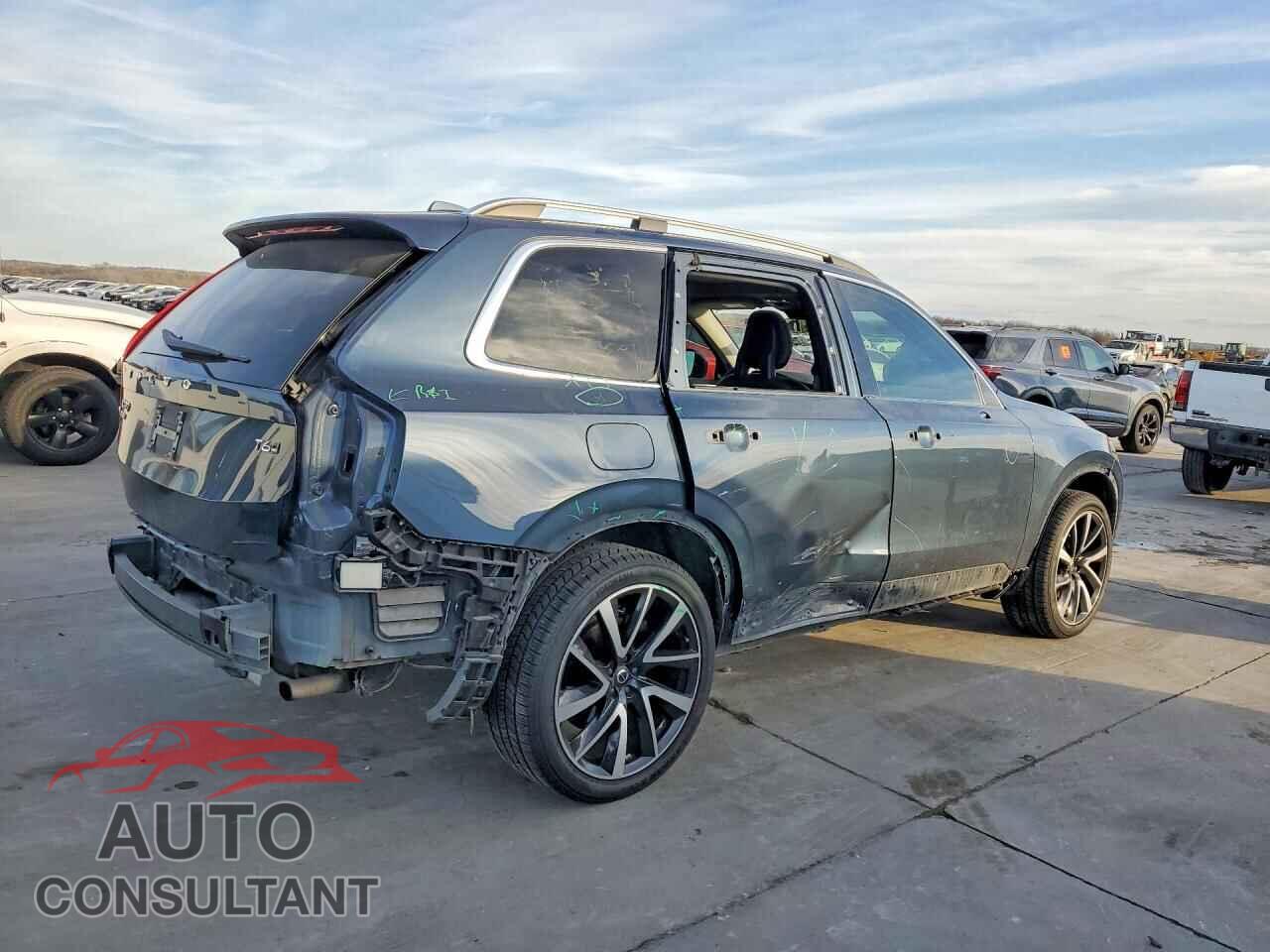 VOLVO XC90 2018 - YV4A22PK2J1334315
