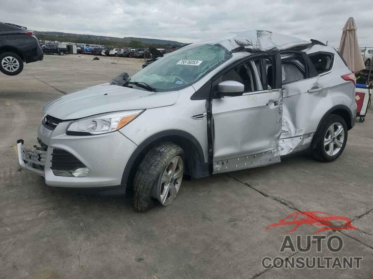 FORD ESCAPE 2015 - 1FMCU0GX6FUB04803