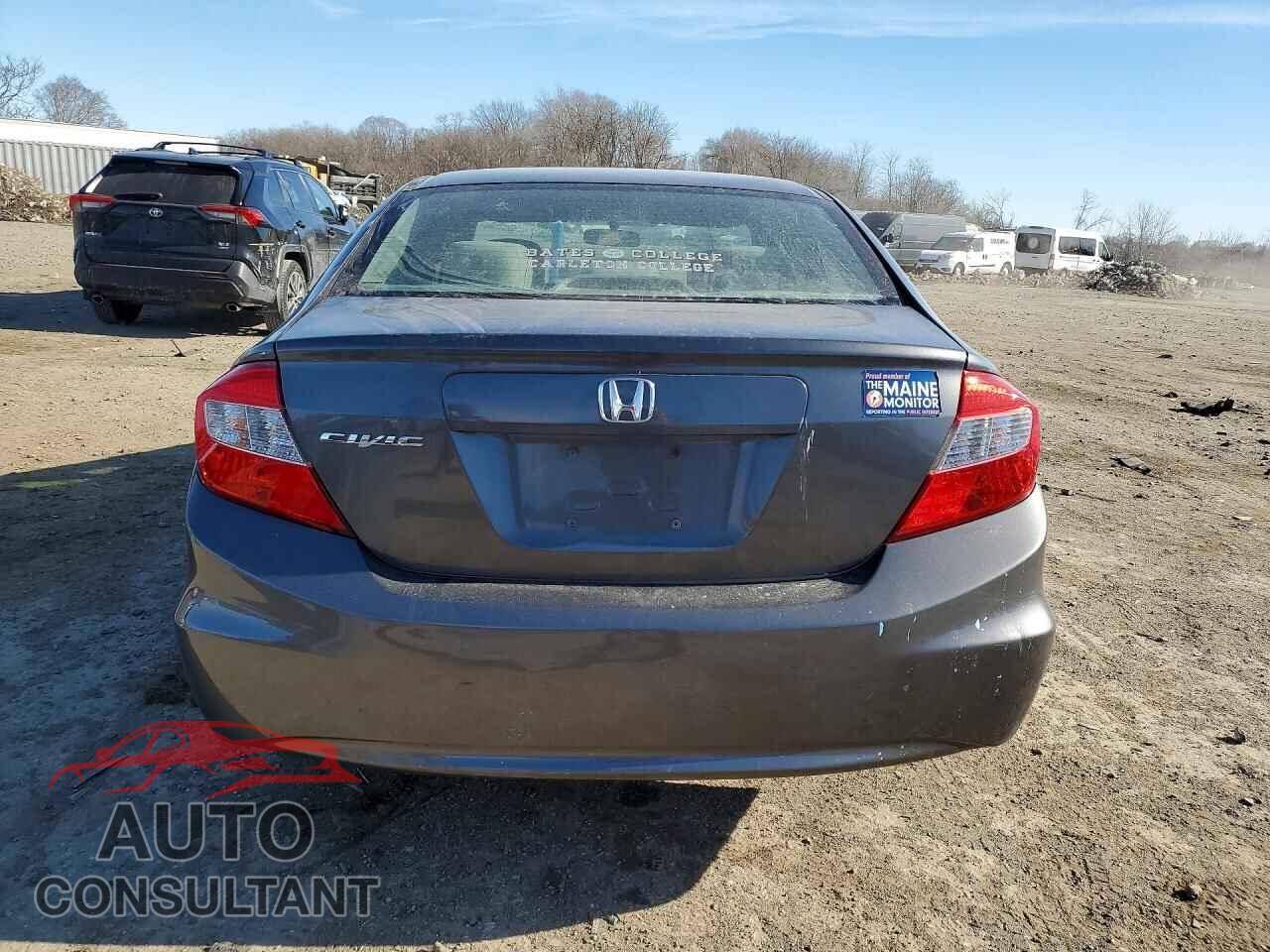 HONDA CIVIC 2012 - 2HGFB2F52CH558095